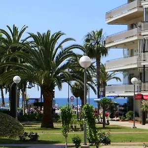 https://rentalmar-aries-plus.top-hotels-tarragona.com