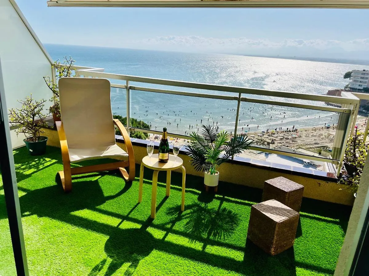 Blue Salou Apartment