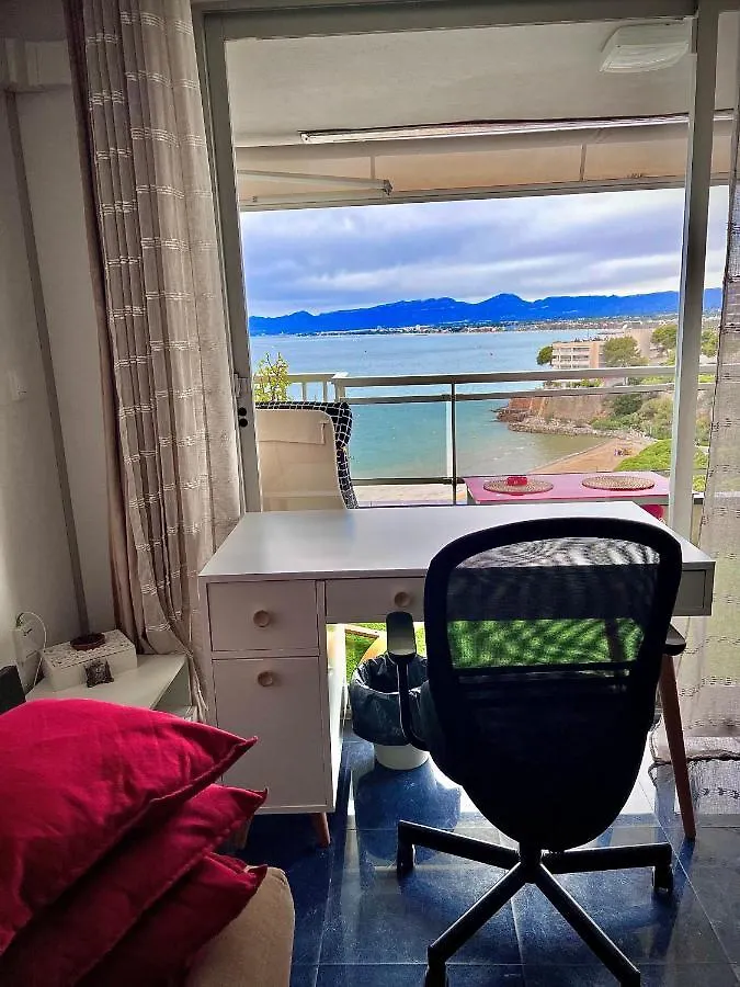 Blue Salou Apartment